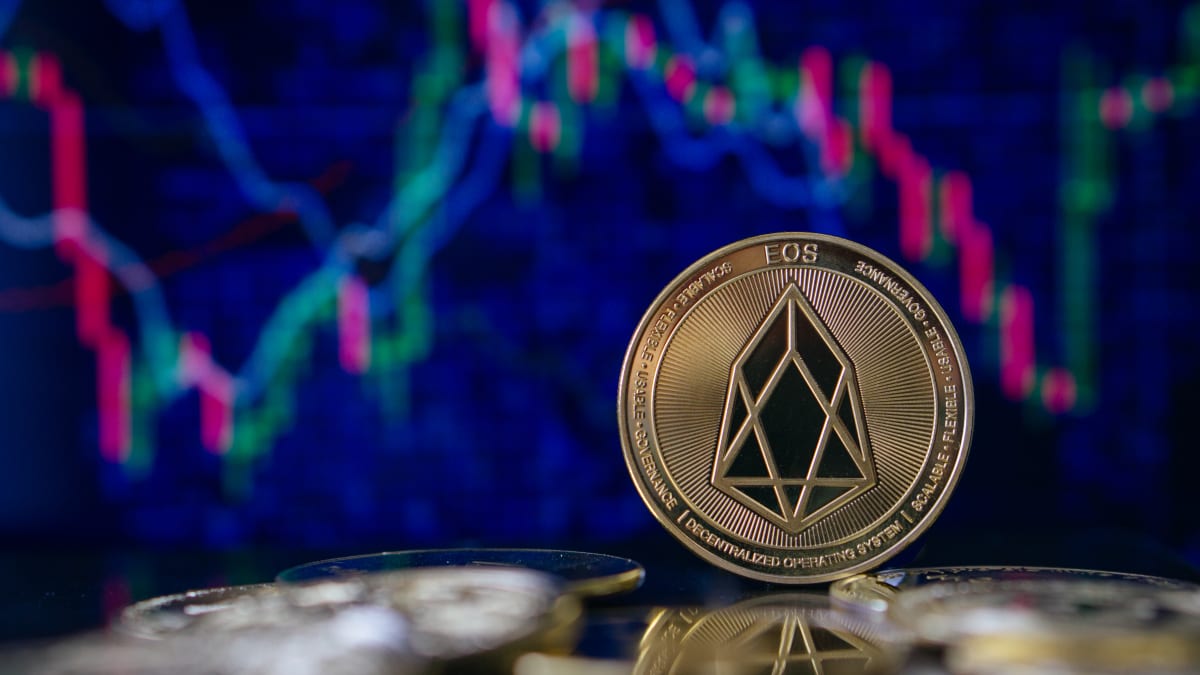 EOS против BitTorrent: Сопоставление технологий для создания более устойчивого интернета